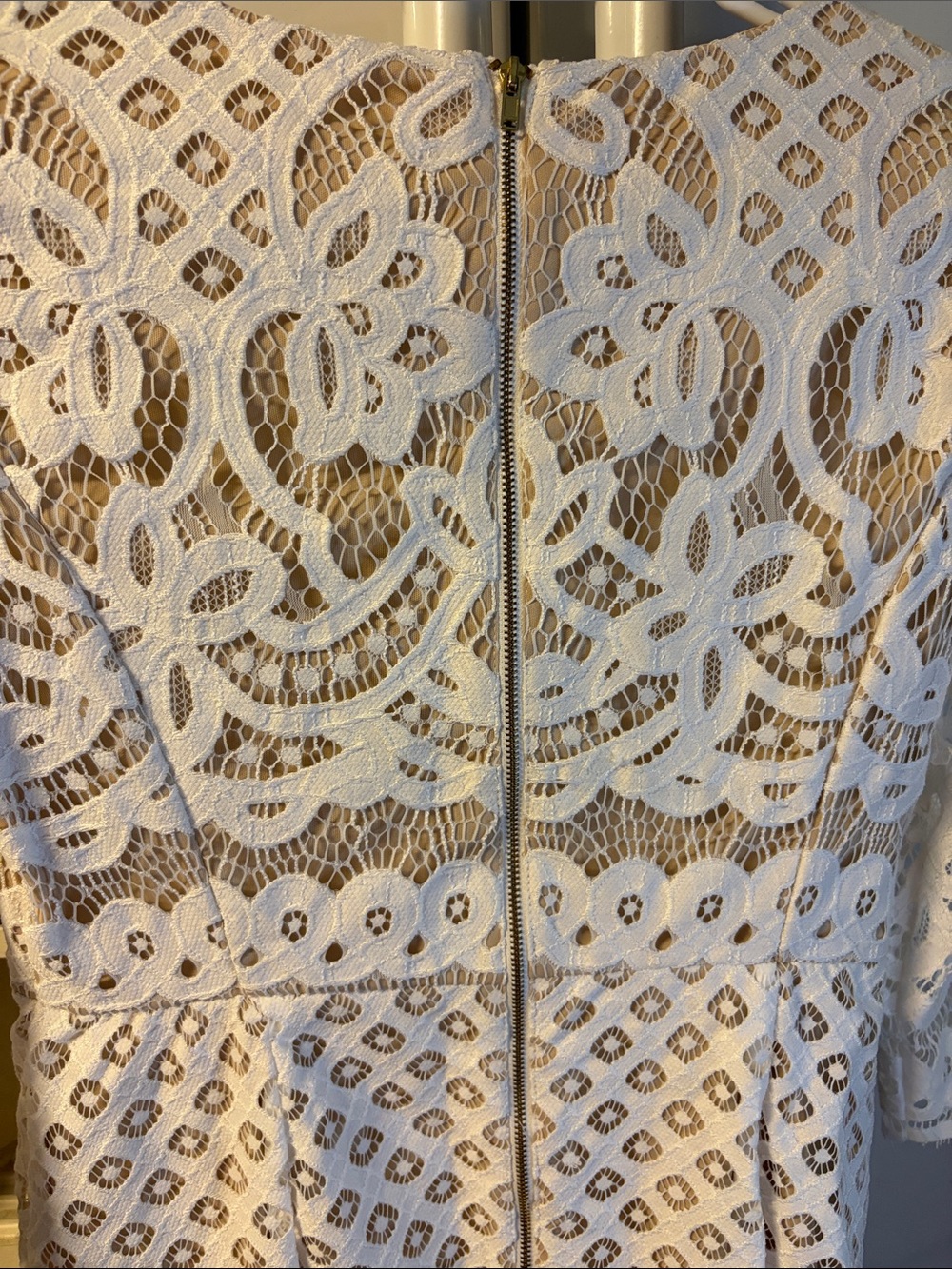 Danny and Nicole Cream Lace Fit-and-Flare Dress | EUC | Sz 6P - Picture 5 of 8